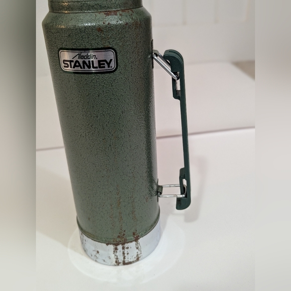 Stanley Aladdin Thermos, Green, 1 Quart - Picture 11 of 16